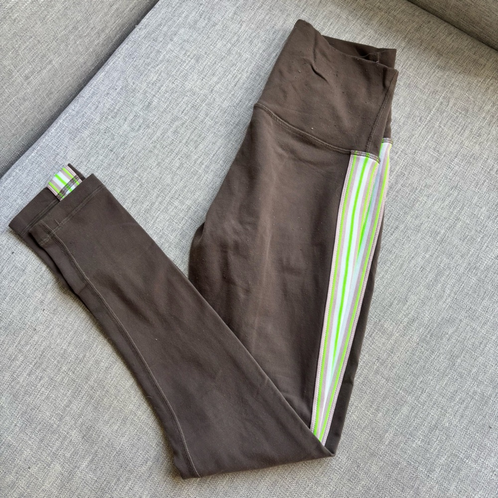 TNA Aritzia Atmosphere Side Stripe Leggings